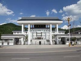 麟游县中学